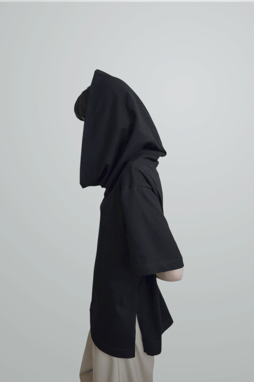 立裁多穿法帽領合一開衩上衣 Multi-Way Hooded Knit Top（訂製款）